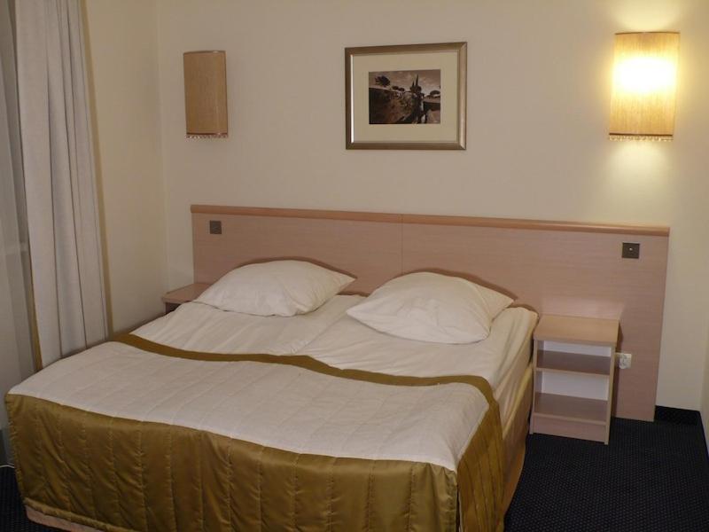 Via Appia Hotel Raszyn Habitación foto